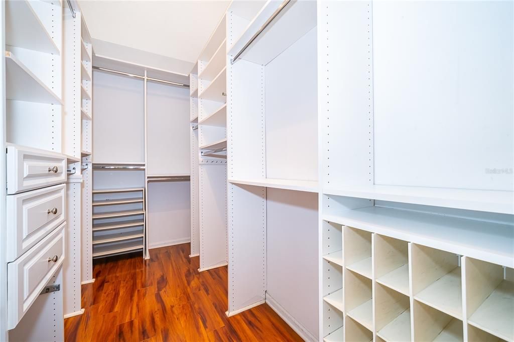 На продажу: $799,000 (5 спален, 3 ванн, 3371 Квадратных фут)