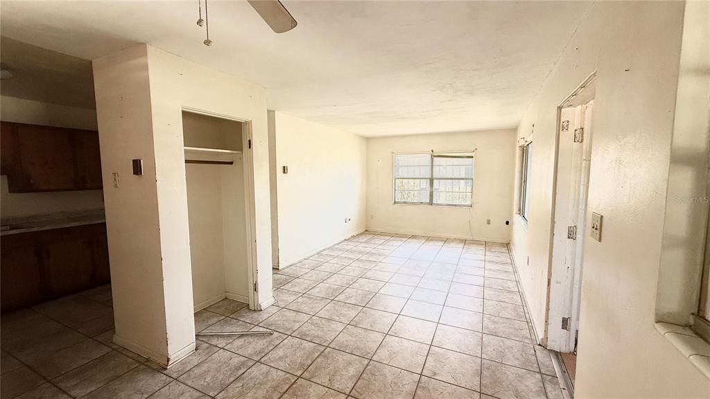 En Venta: $160,000 (3 camas, 1 baños, 988 Pies cuadrados)