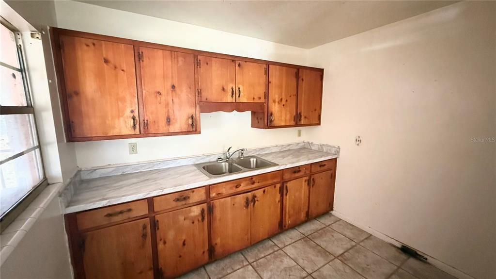 En Venta: $160,000 (3 camas, 1 baños, 988 Pies cuadrados)