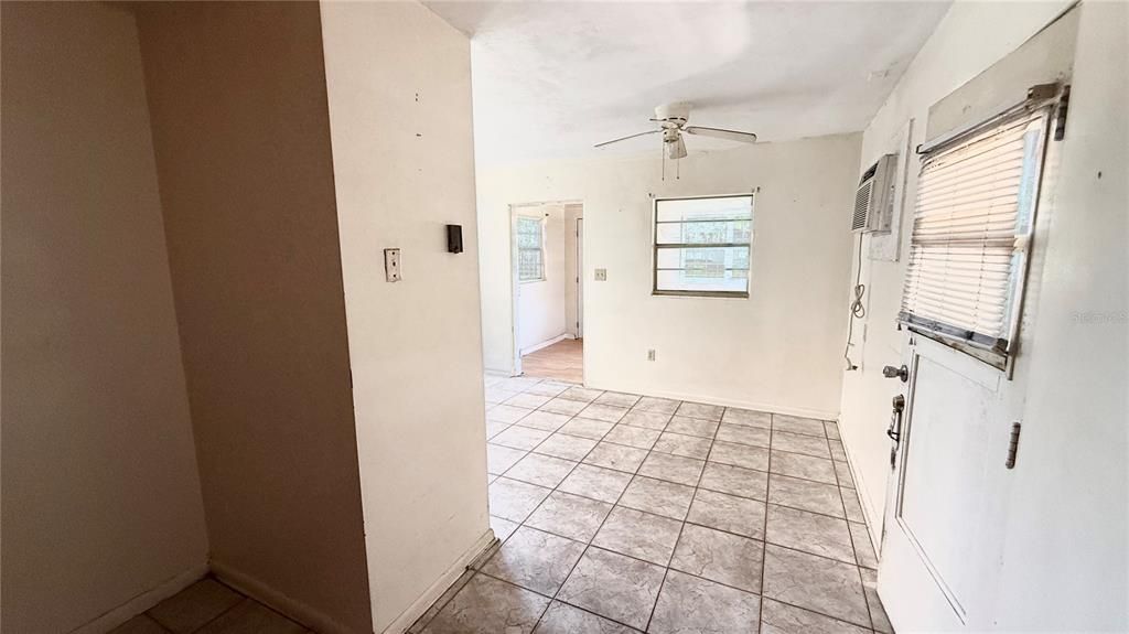 En Venta: $160,000 (3 camas, 1 baños, 988 Pies cuadrados)