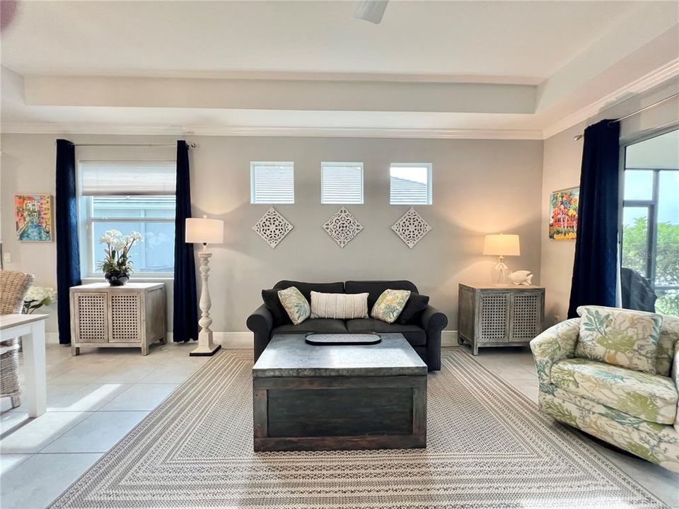 For Rent: $3,500 (2 beds, 2 baths, 1649 Square Feet)