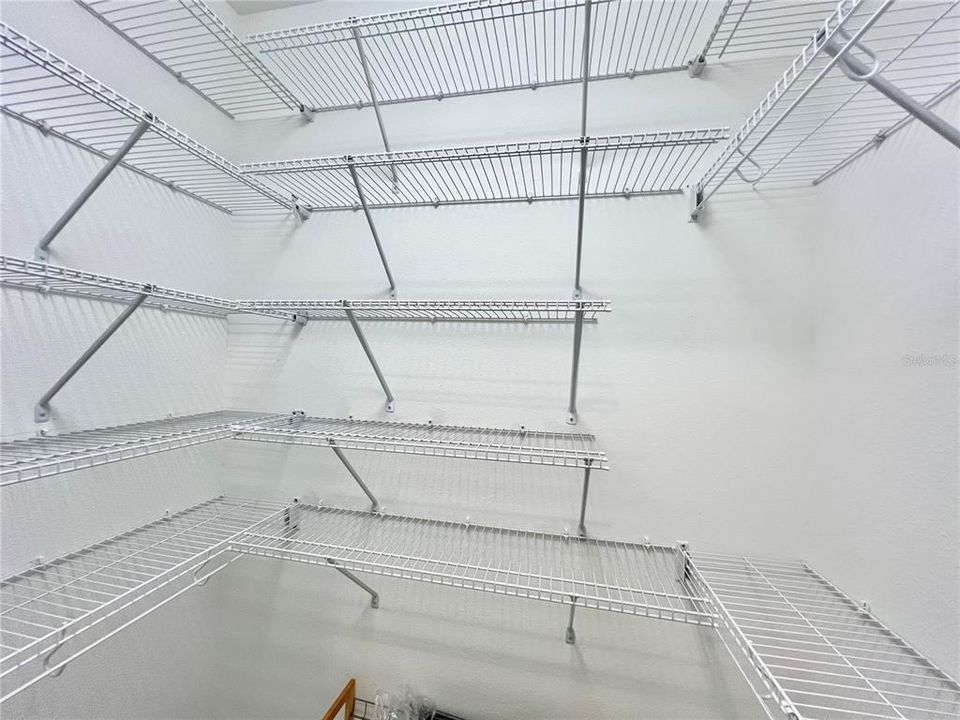 For Rent: $3,500 (2 beds, 2 baths, 1649 Square Feet)