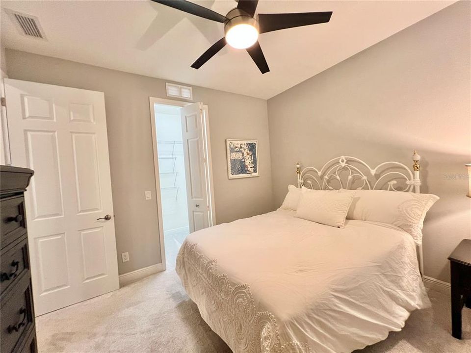 For Rent: $3,500 (2 beds, 2 baths, 1649 Square Feet)
