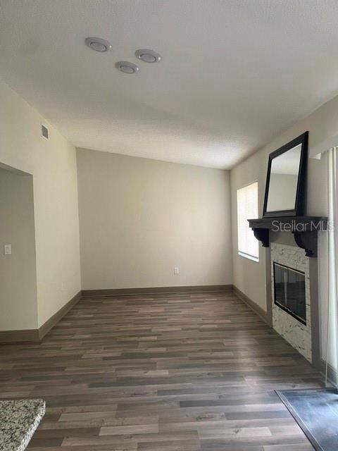 For Rent: $1,745 (3 beds, 2 baths, 1460 Square Feet)