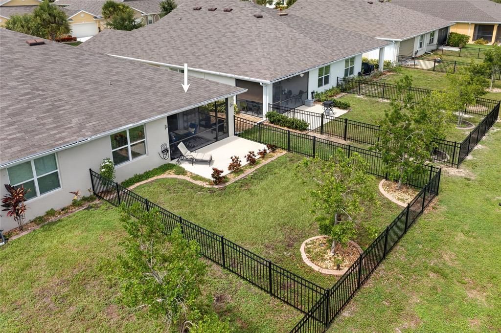 For Sale: $315,000 (2 beds, 2 baths, 1516 Square Feet)