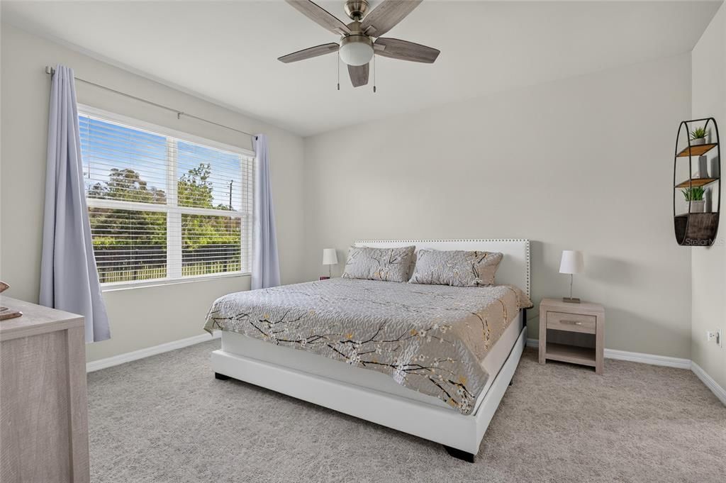 For Sale: $315,000 (2 beds, 2 baths, 1516 Square Feet)