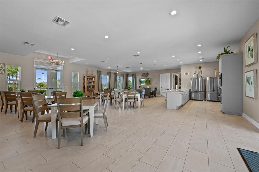 For Sale: $315,000 (2 beds, 2 baths, 1516 Square Feet)