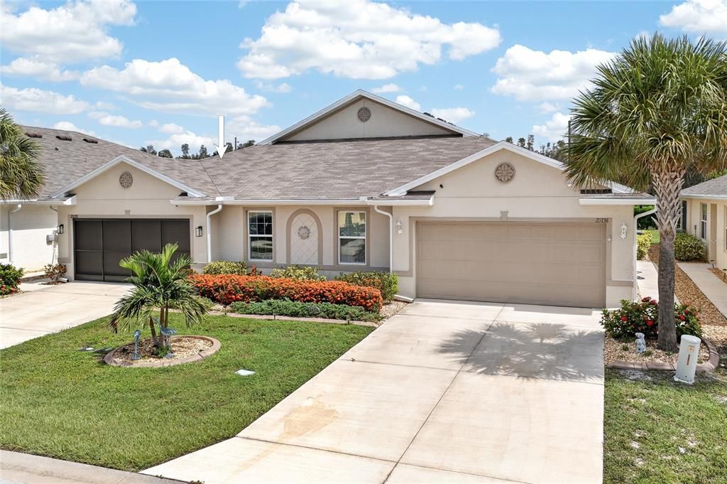 For Sale: $315,000 (2 beds, 2 baths, 1516 Square Feet)
