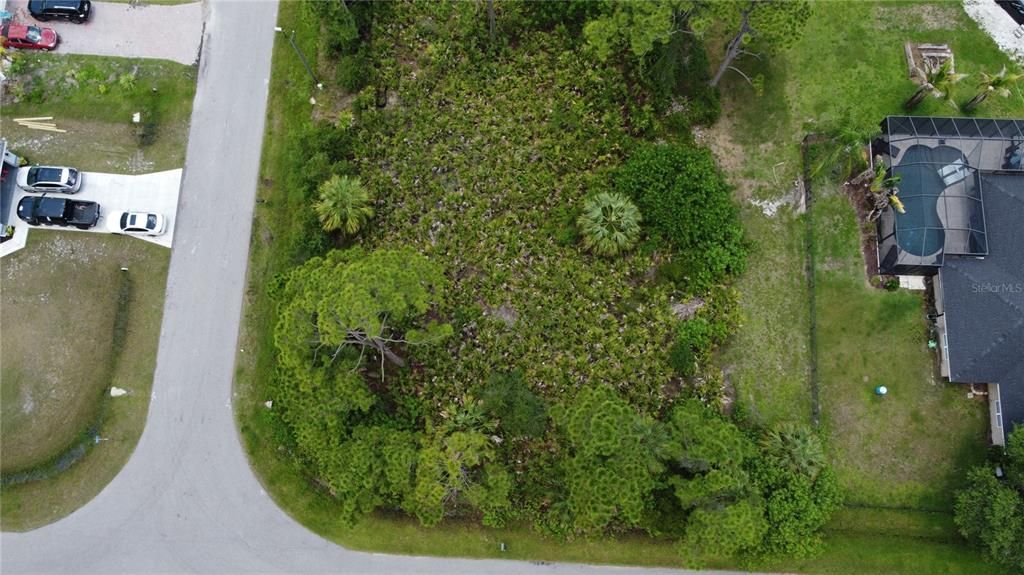 En Venta: $27,000 (0.30 acres)