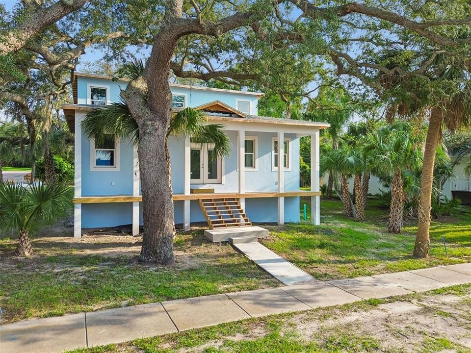 For Sale: $1,099,000 (4 beds, 3 baths, 2972 Square Feet)