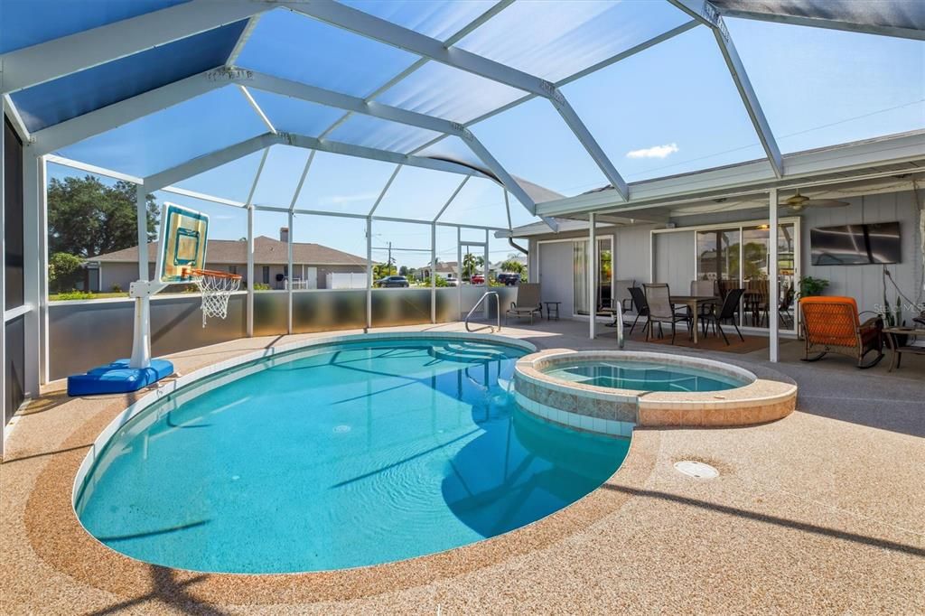 En Venta: $380,000 (3 camas, 2 baños, 1719 Pies cuadrados)