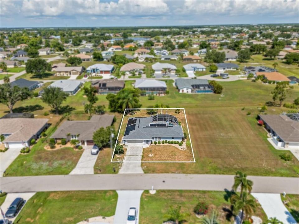 En Venta: $380,000 (3 camas, 2 baños, 1719 Pies cuadrados)