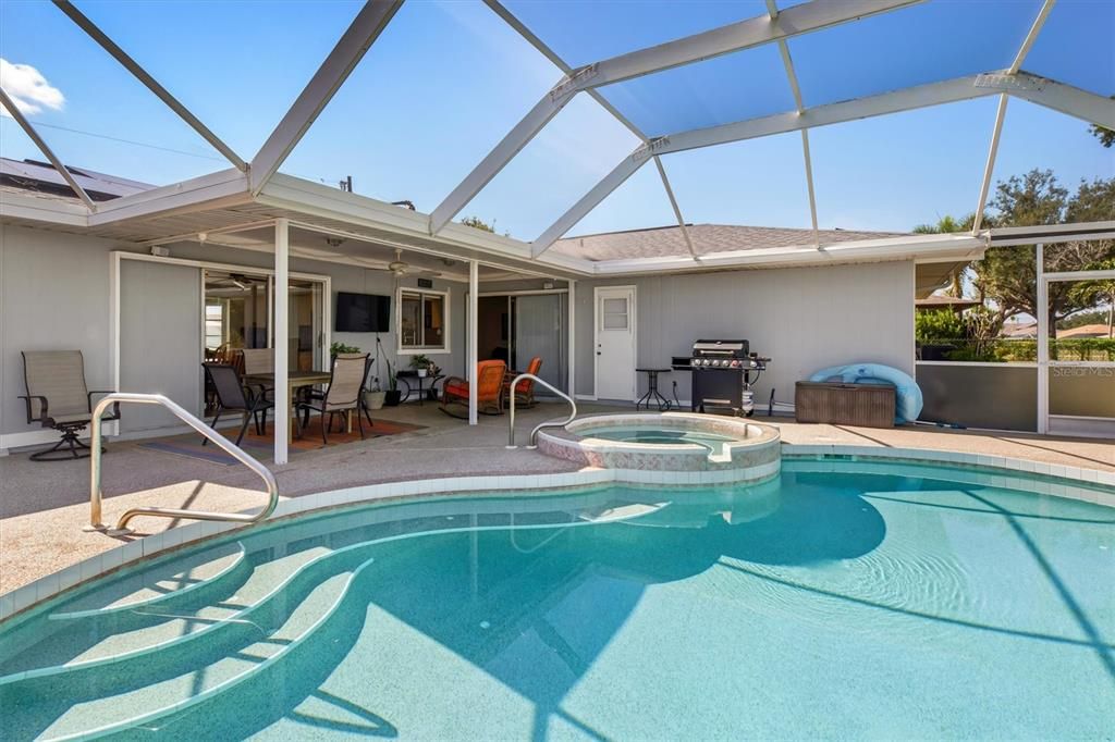 En Venta: $380,000 (3 camas, 2 baños, 1719 Pies cuadrados)