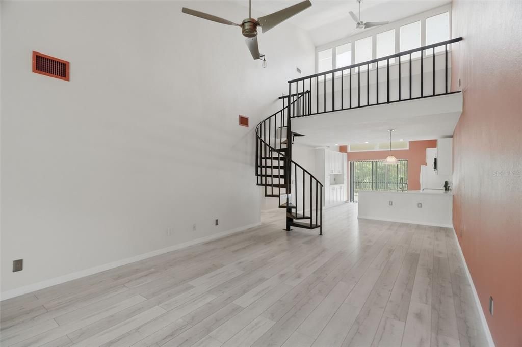 For Sale: $309,900 (2 beds, 2 baths, 1626 Square Feet)