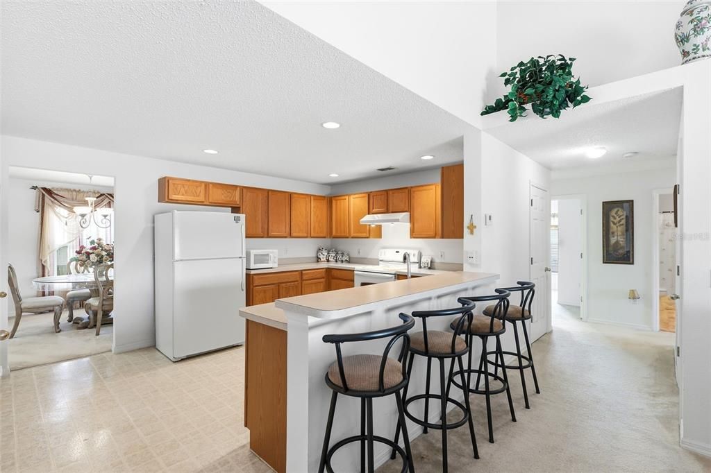 For Sale: $425,000 (4 beds, 2 baths, 2542 Square Feet)