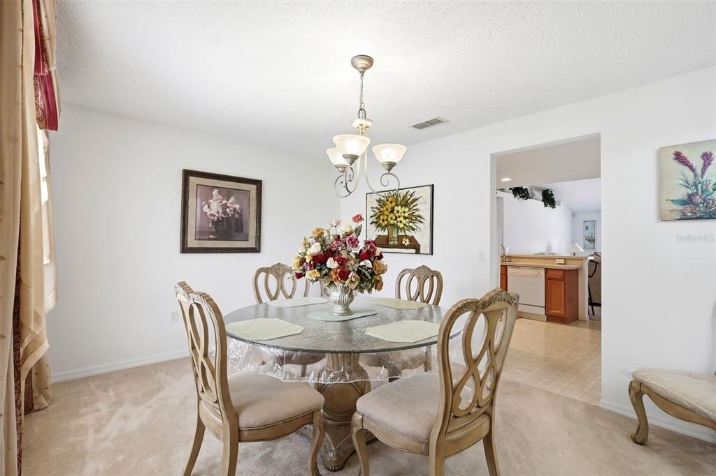 For Sale: $425,000 (4 beds, 2 baths, 2542 Square Feet)