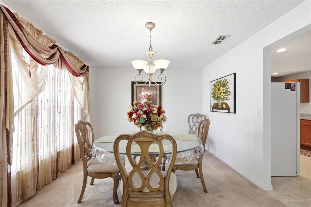 For Sale: $425,000 (4 beds, 2 baths, 2542 Square Feet)
