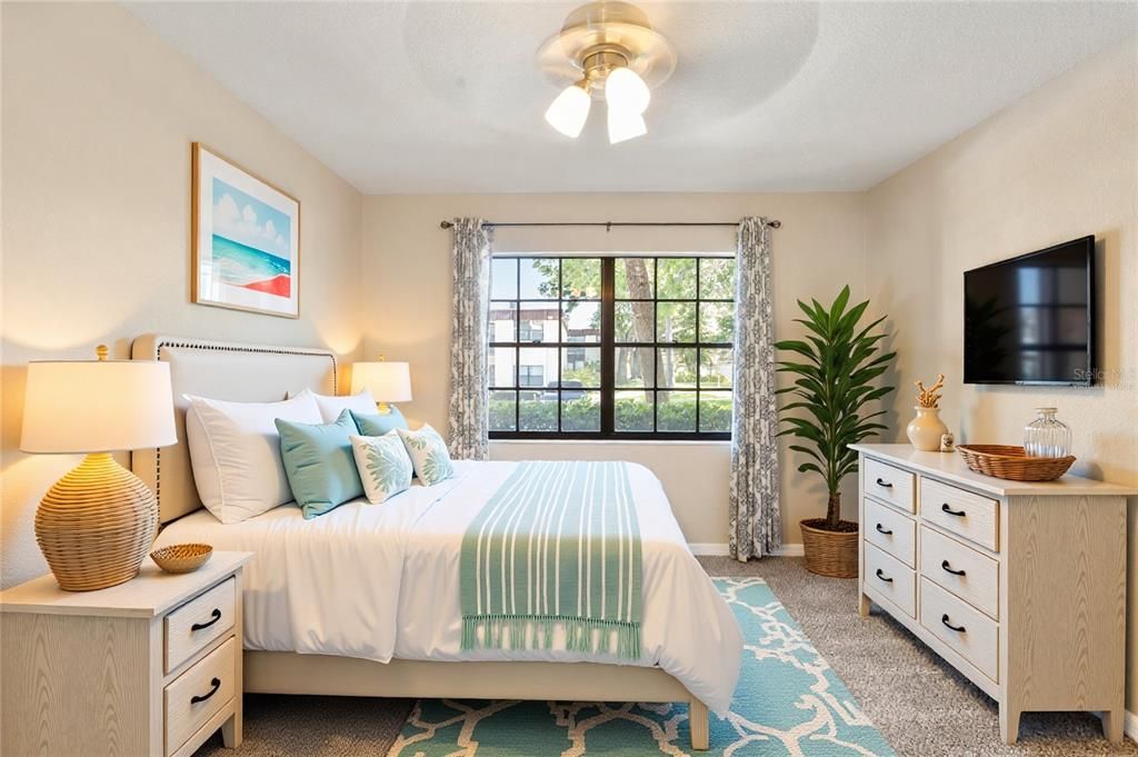 For Sale: $180,000 (2 beds, 2 baths, 928 Square Feet)