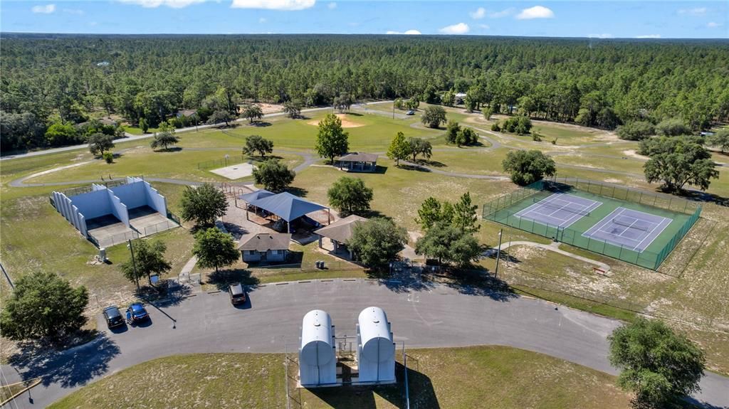 Activo con contrato: $34,900 (0.99 acres)