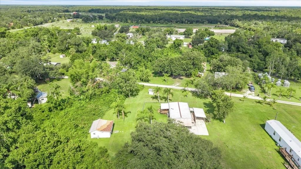 For Sale: $179,000 (2 beds, 2 baths, 935 Square Feet)