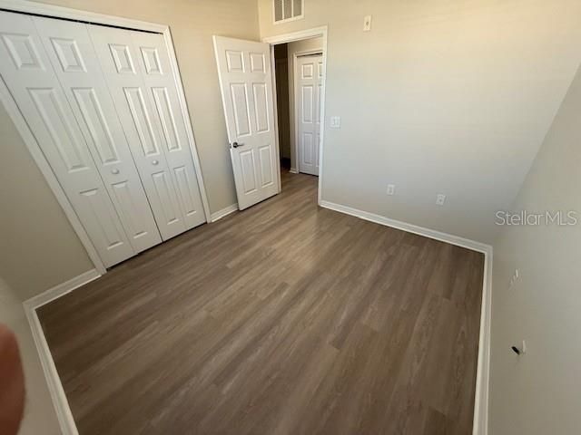 Active With Contract: $219,990 (2 beds, 2 baths, 966 Square Feet)