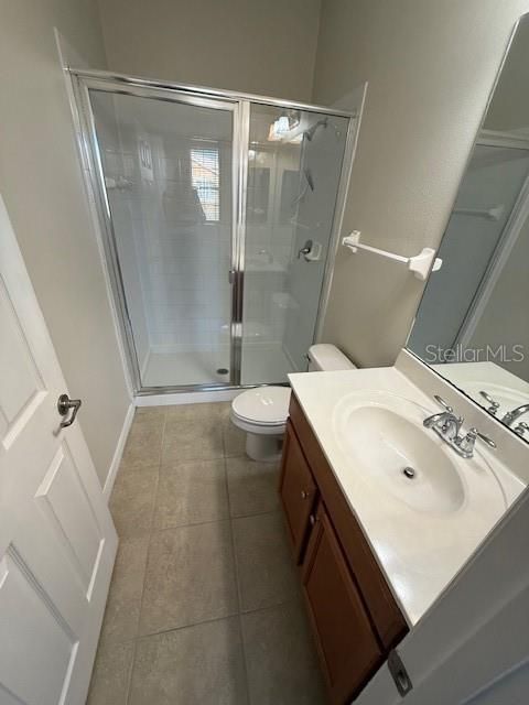 Active With Contract: $219,990 (2 beds, 2 baths, 966 Square Feet)