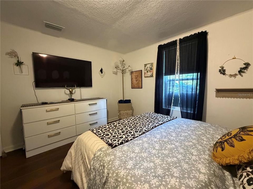 En Renta: $1,800 (3 camas, 1 baños, 940 Pies cuadrados)