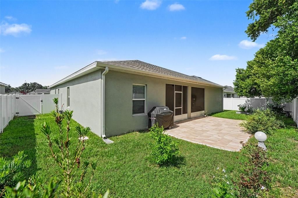 For Sale: $410,000 (4 beds, 2 baths, 2365 Square Feet)