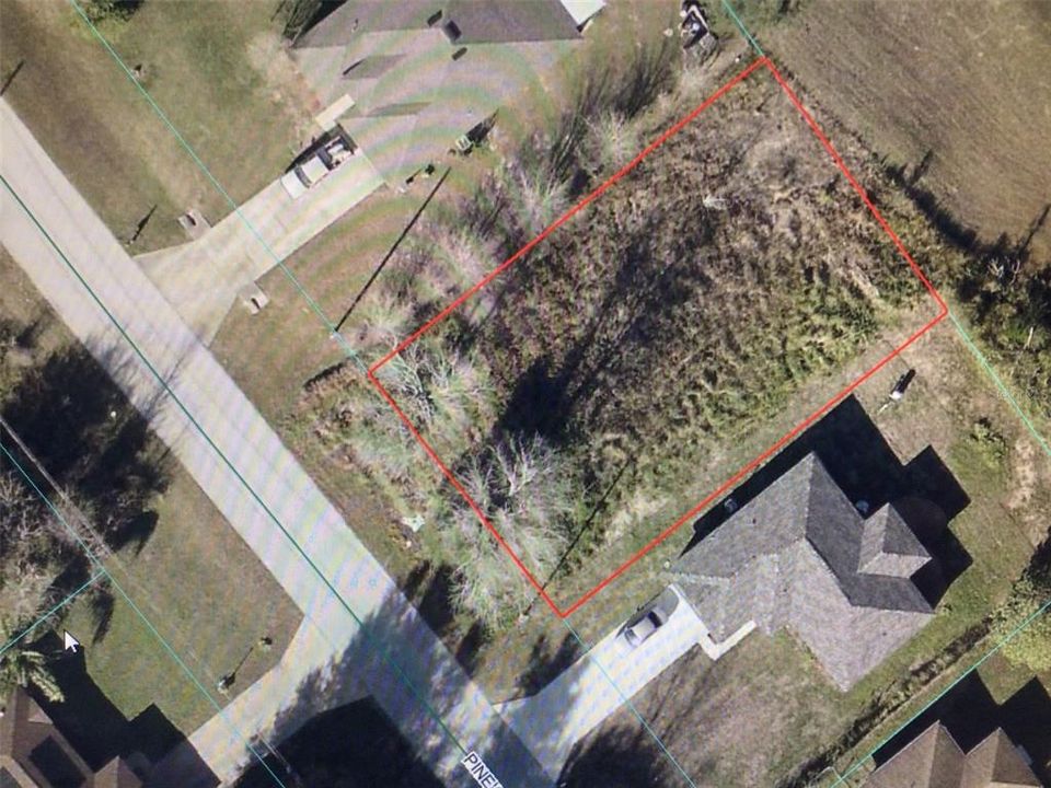 На продажу: $35,000 (0.23 acres)