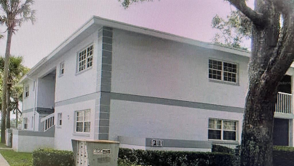 En Venta: $120,000 (2 camas, 2 baños, 837 Pies cuadrados)