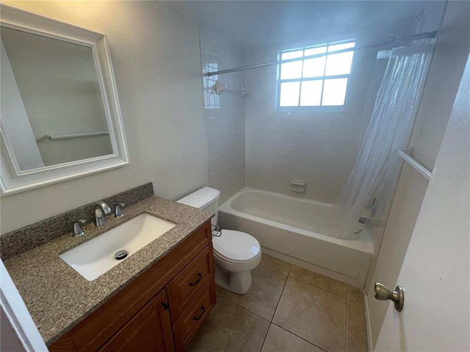 En Venta: $120,000 (2 camas, 2 baños, 837 Pies cuadrados)