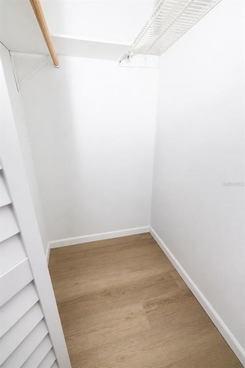 На продажу: $230,000 (1 спален, 1 ванн, 745 Квадратных фут)