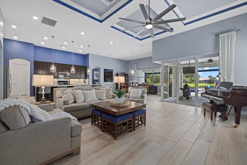 For Sale: $899,900 (4 beds, 2 baths, 3178 Square Feet)