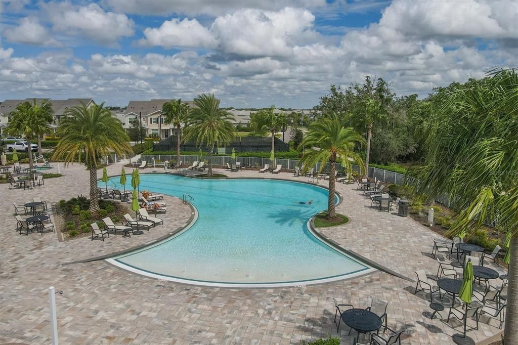For Sale: $899,900 (4 beds, 2 baths, 3178 Square Feet)