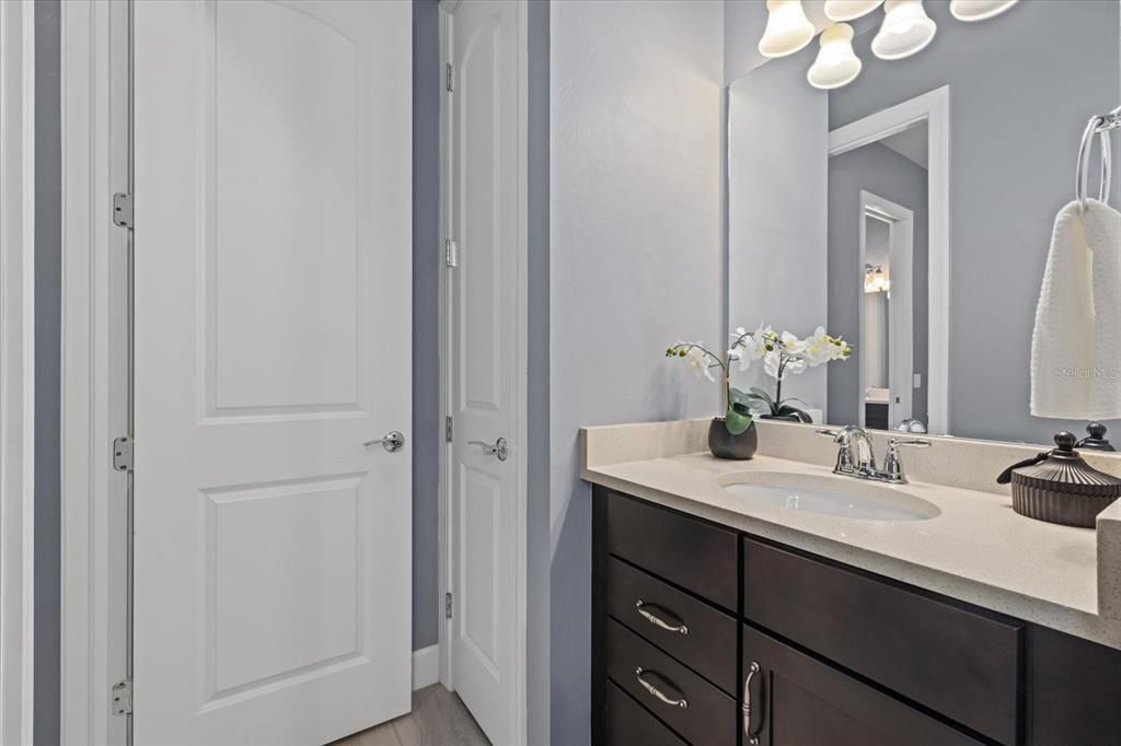 For Sale: $899,900 (4 beds, 2 baths, 3178 Square Feet)