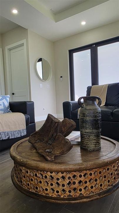 En Renta: $3,950 (3 camas, 2 baños, 2100 Pies cuadrados)