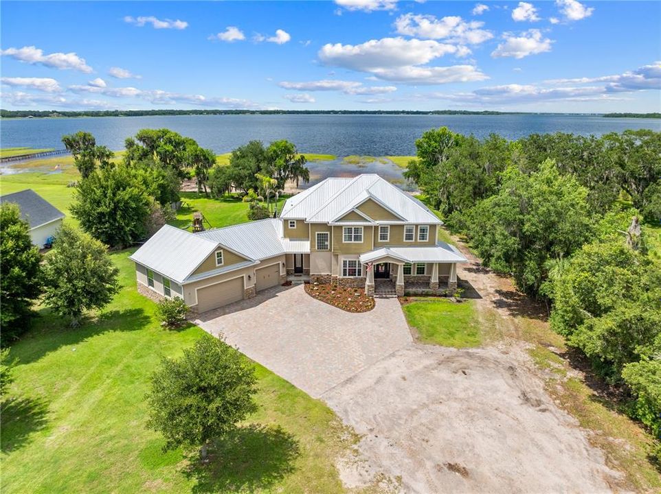 For Sale: $1,699,000 (4 beds, 4 baths, 3350 Square Feet)
