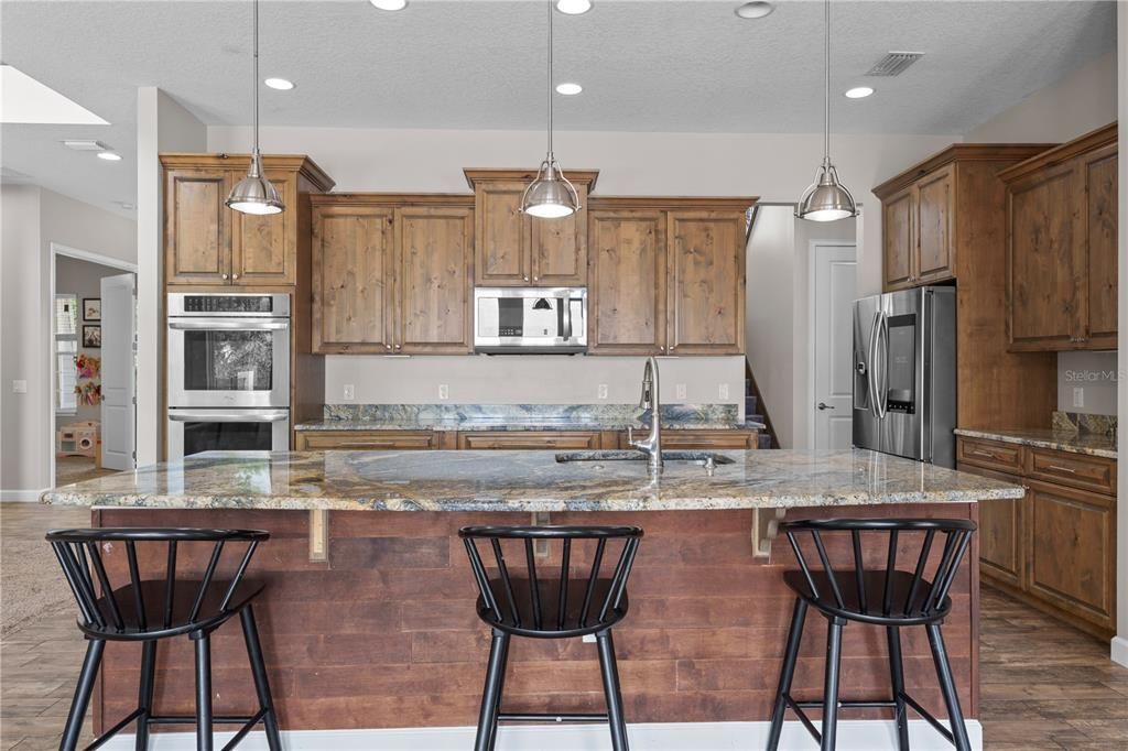 For Sale: $1,699,000 (4 beds, 4 baths, 3350 Square Feet)