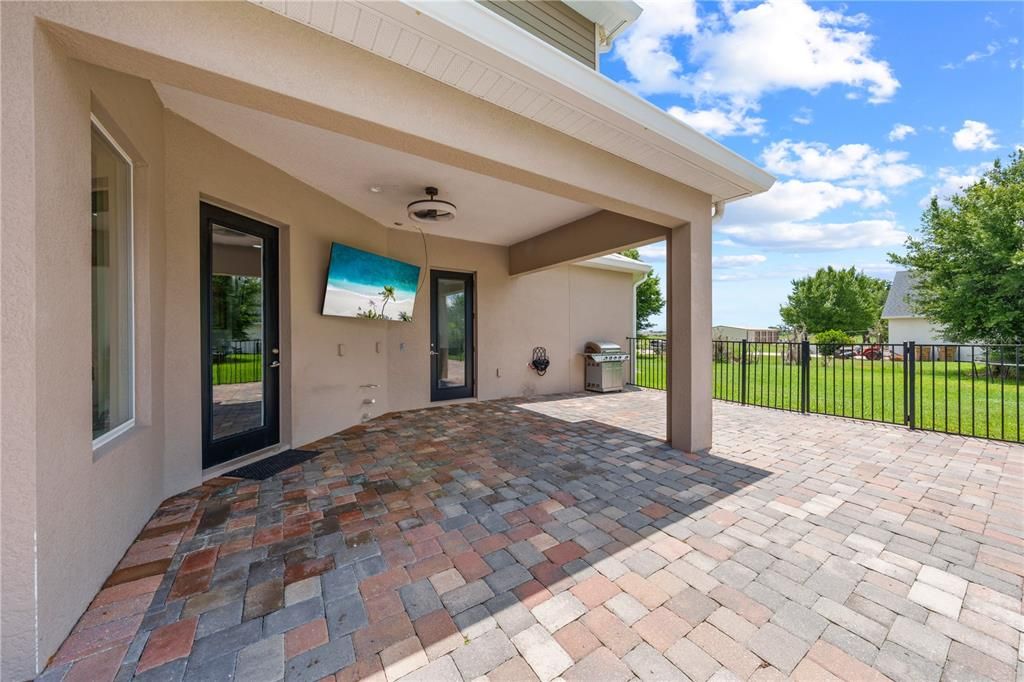 For Sale: $1,699,000 (4 beds, 4 baths, 3350 Square Feet)