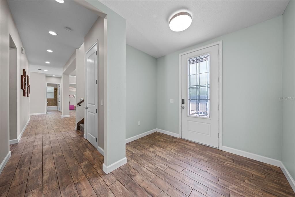 For Sale: $1,699,000 (4 beds, 4 baths, 3350 Square Feet)
