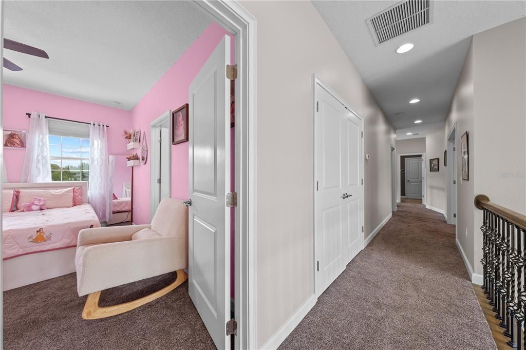 For Sale: $1,699,000 (4 beds, 4 baths, 3350 Square Feet)