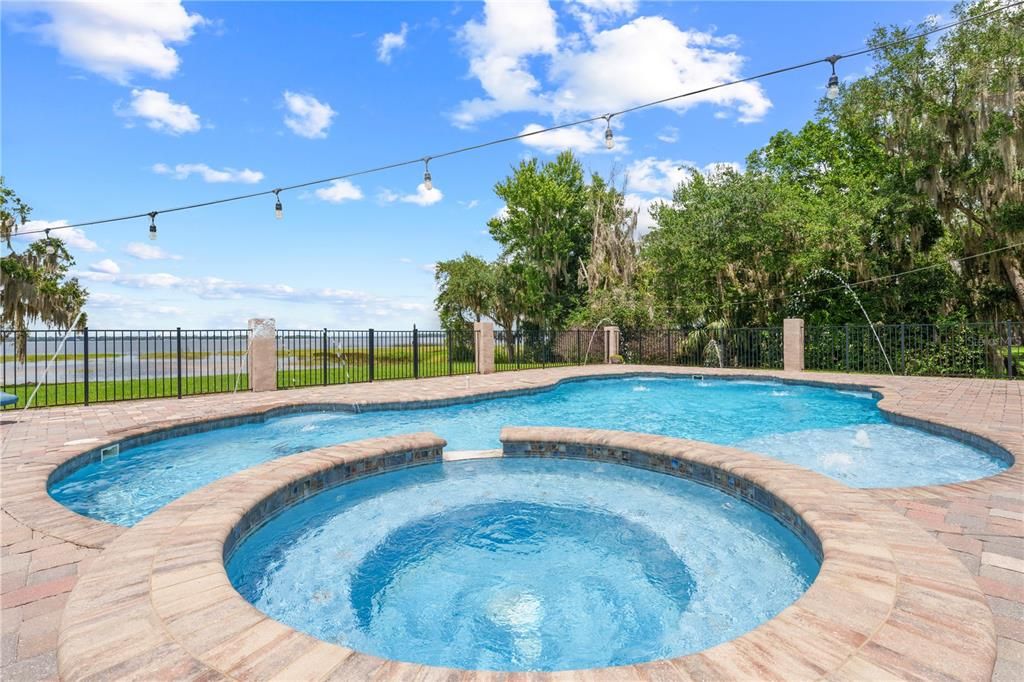 For Sale: $1,699,000 (4 beds, 4 baths, 3350 Square Feet)
