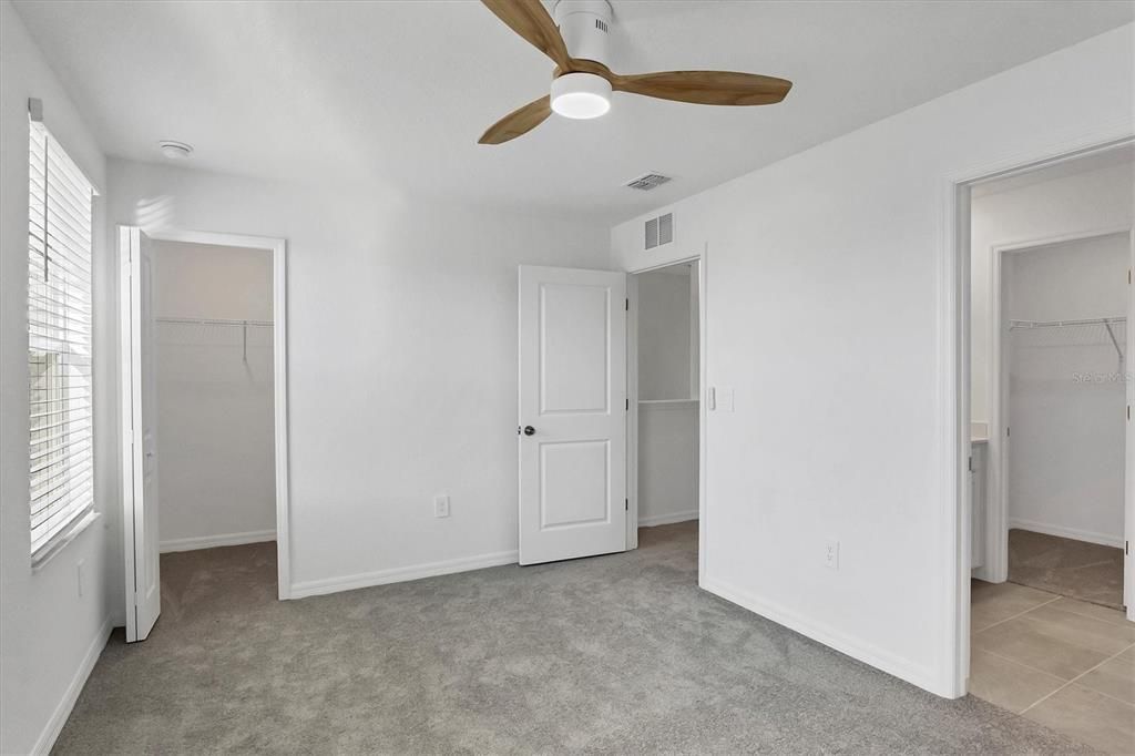 En Venta: $259,000 (3 camas, 2 baños, 1352 Pies cuadrados)