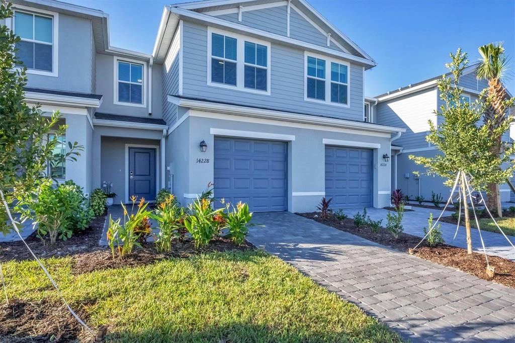 En Venta: $259,000 (3 camas, 2 baños, 1352 Pies cuadrados)