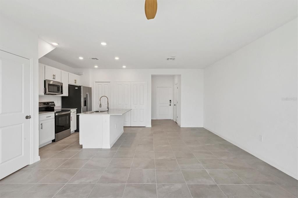 En Venta: $259,000 (3 camas, 2 baños, 1352 Pies cuadrados)