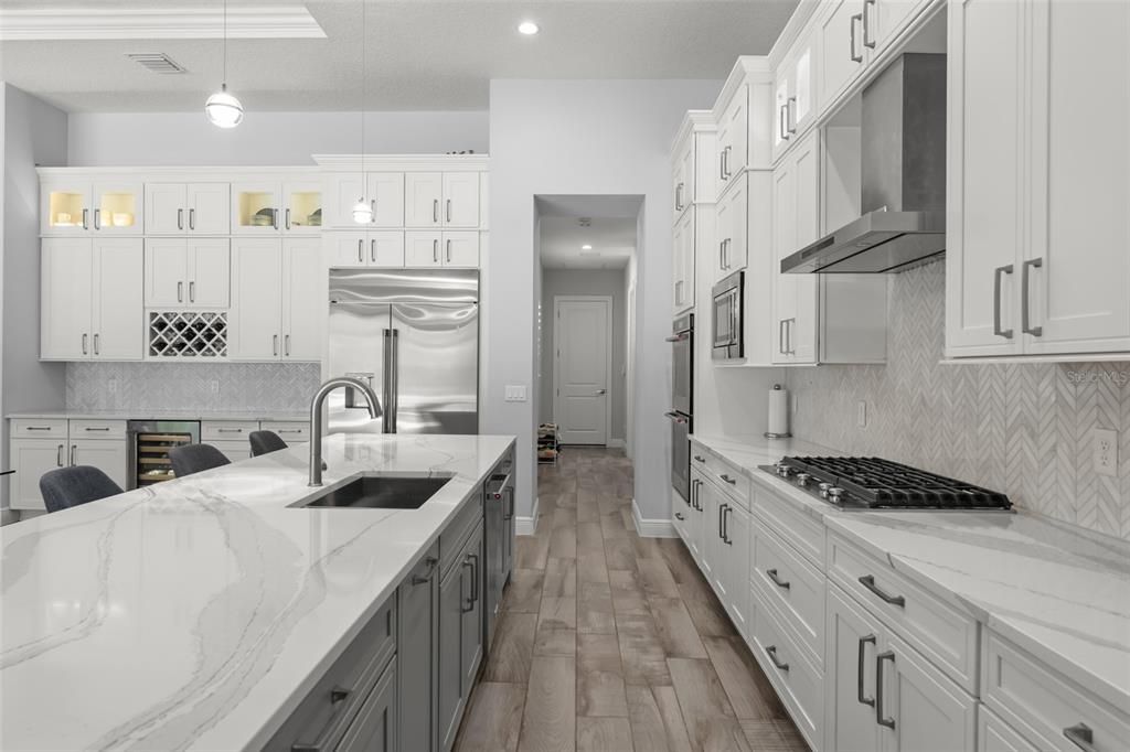En Venta: $1,450,000 (4 camas, 3 baños, 3086 Pies cuadrados)