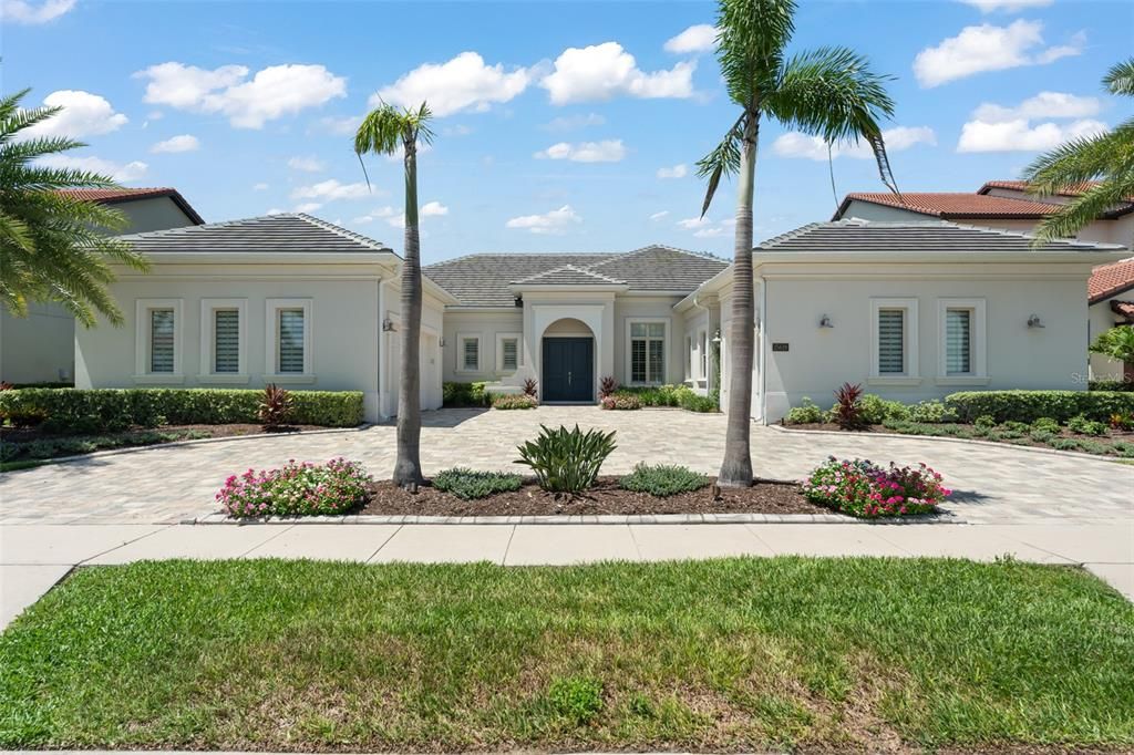 En Venta: $1,450,000 (4 camas, 3 baños, 3086 Pies cuadrados)