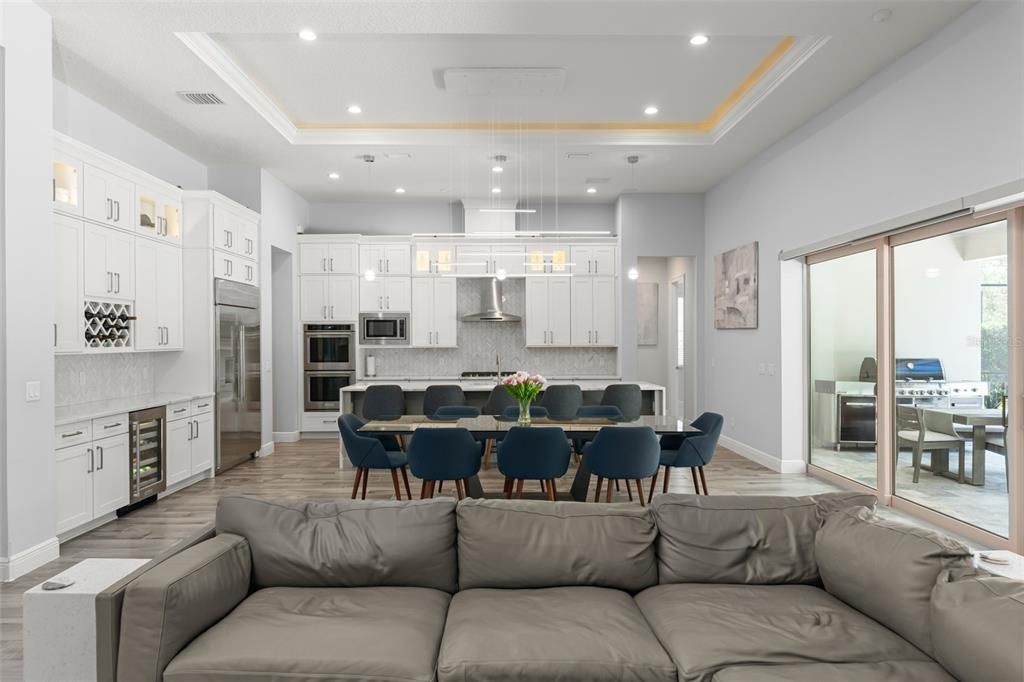 En Venta: $1,450,000 (4 camas, 3 baños, 3086 Pies cuadrados)