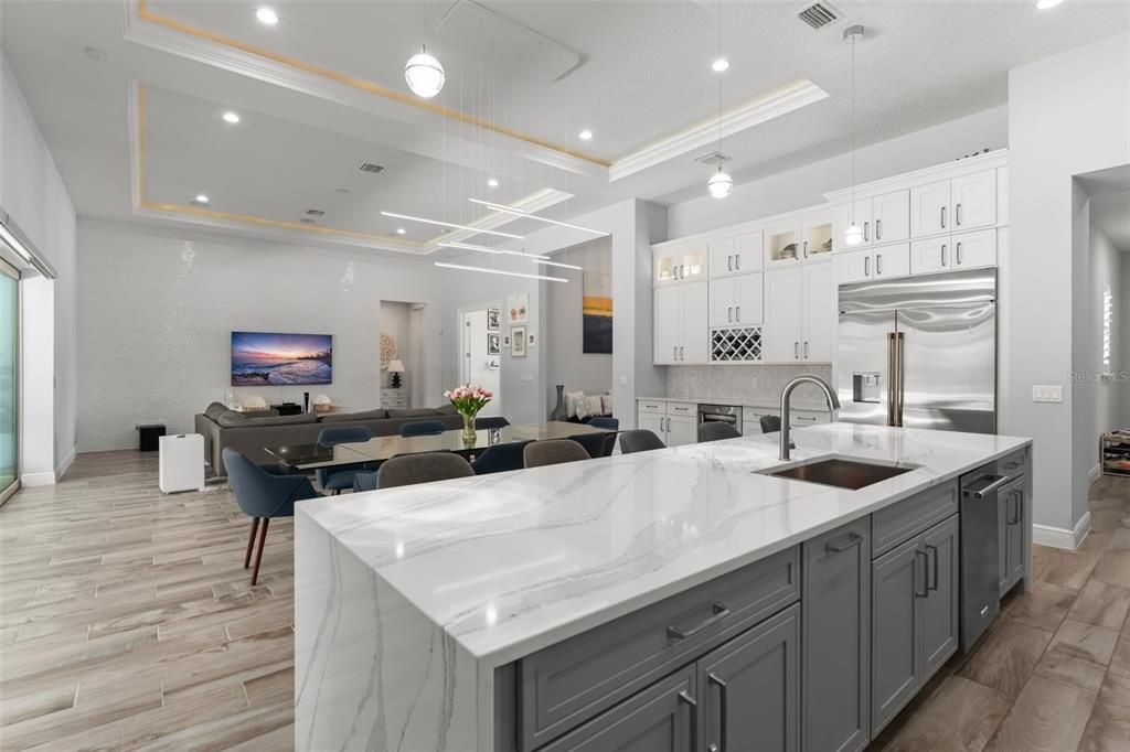 En Venta: $1,450,000 (4 camas, 3 baños, 3086 Pies cuadrados)