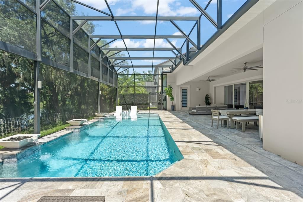 En Venta: $1,450,000 (4 camas, 3 baños, 3086 Pies cuadrados)